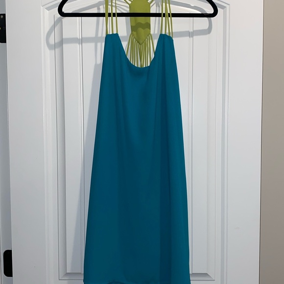 Swim cover up - Picture 1 of 5